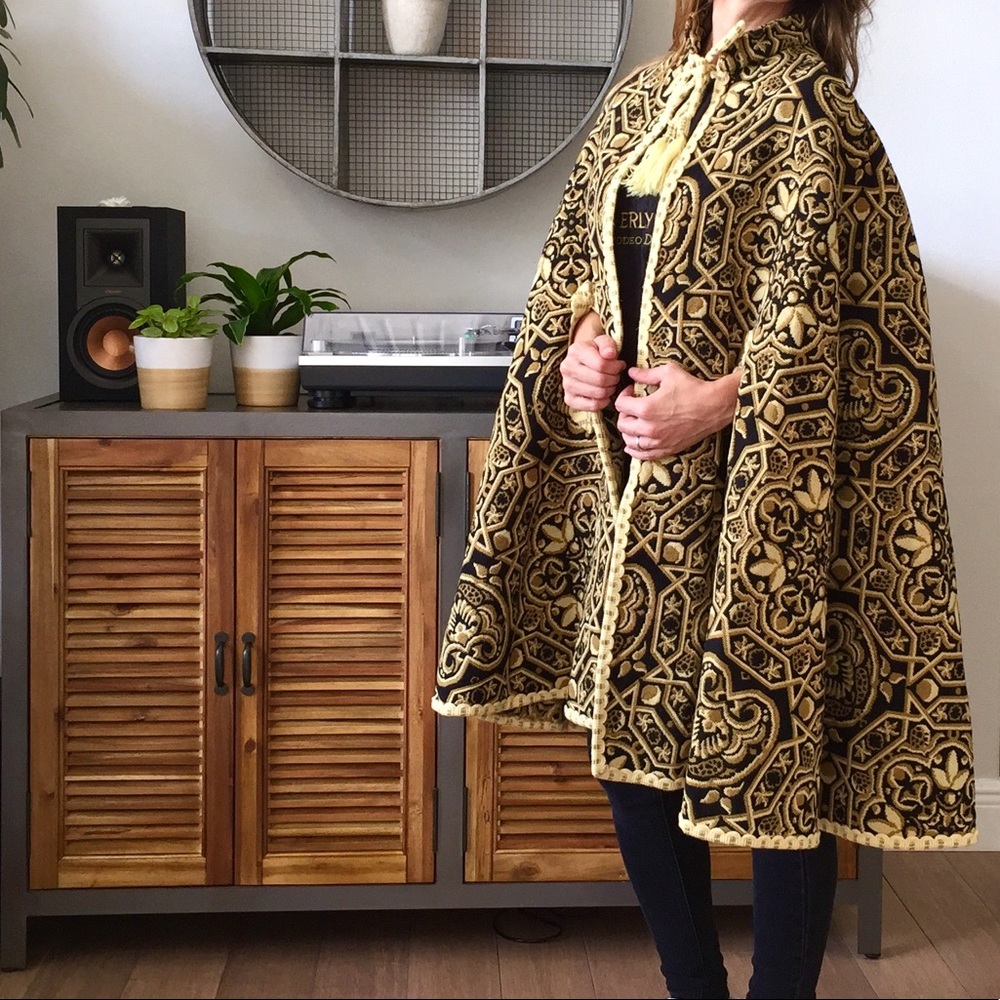 Stunning Vtg 60s Reversible Cape